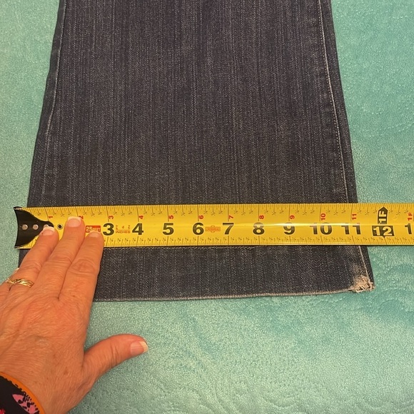 Old Navy Diva Wide Leg Flare Bootcut Jeans women’s size 10 wide cuff distressed - Picture 5 of 14
